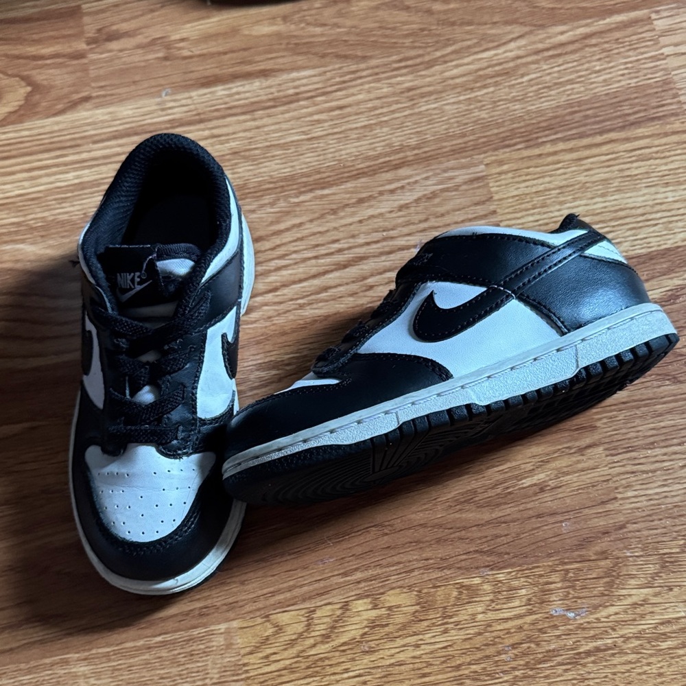 Nike Kids Black and White dunks